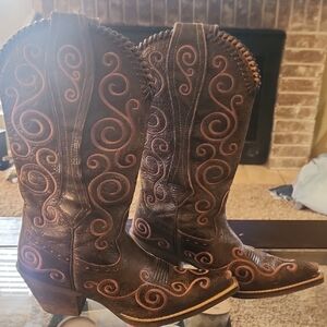 Ariat Brown Western Cowboy Boots with Swirl Embroidery